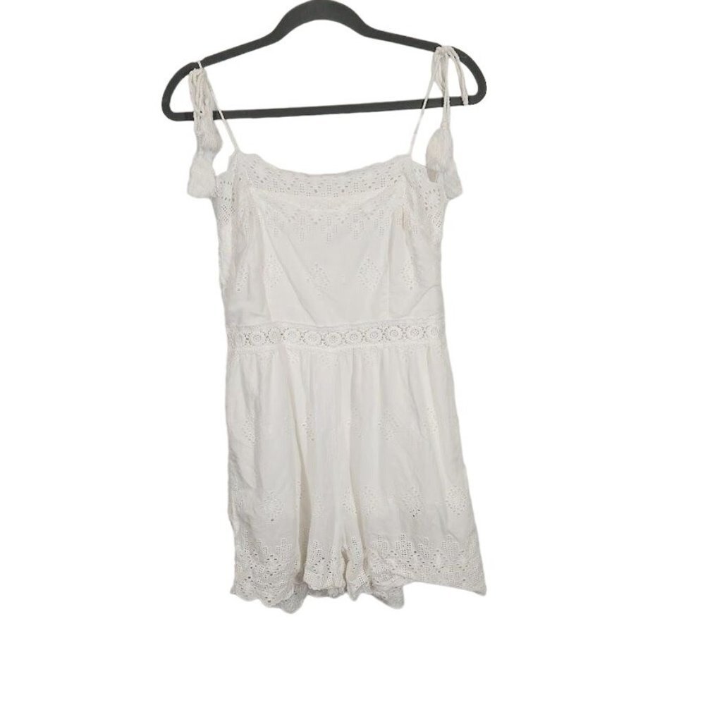 Molly Bracken Premium Tie Strap Eyelet lace Romper in White - Size Small